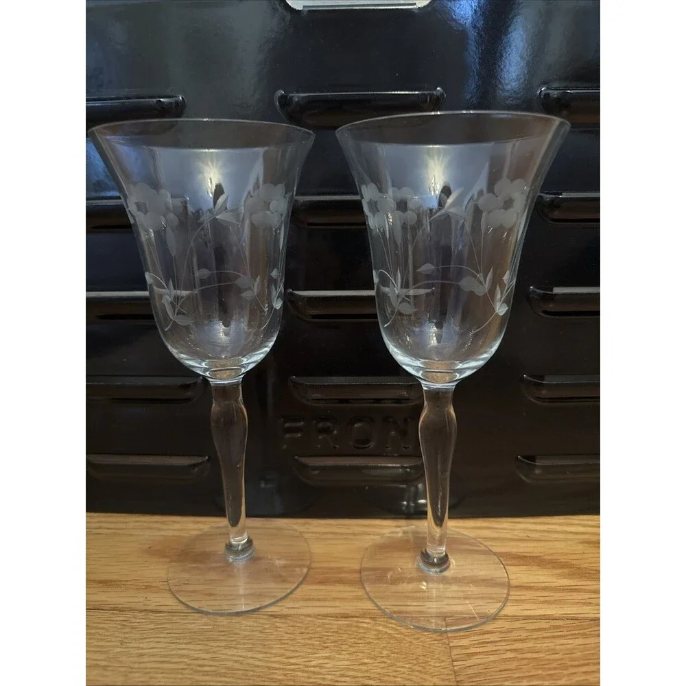 Glasses Floral Etched Wine Water Goblets Stem Victorian 8.5” Vtg Elegant Luxury
